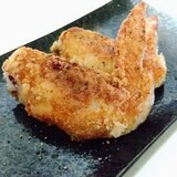 皮パリパリ♡お店みたいな手羽先の塩唐揚げ♡